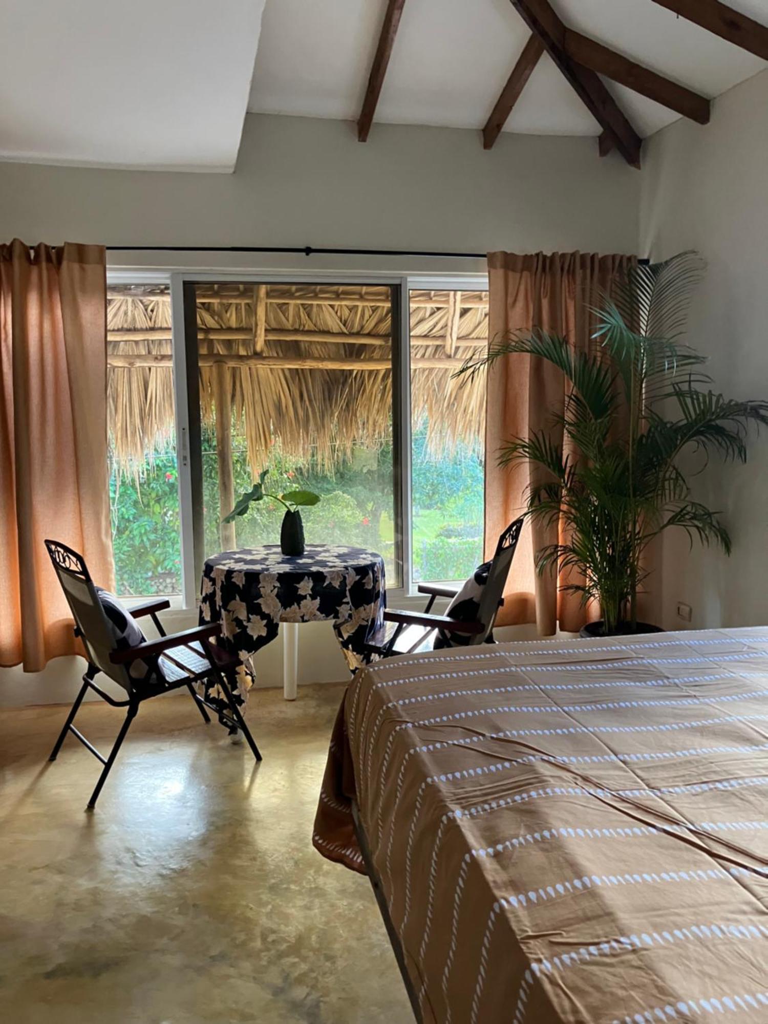 Yes Papa! Rooms Only 100M From The Beach! Las Galeras Exterior foto